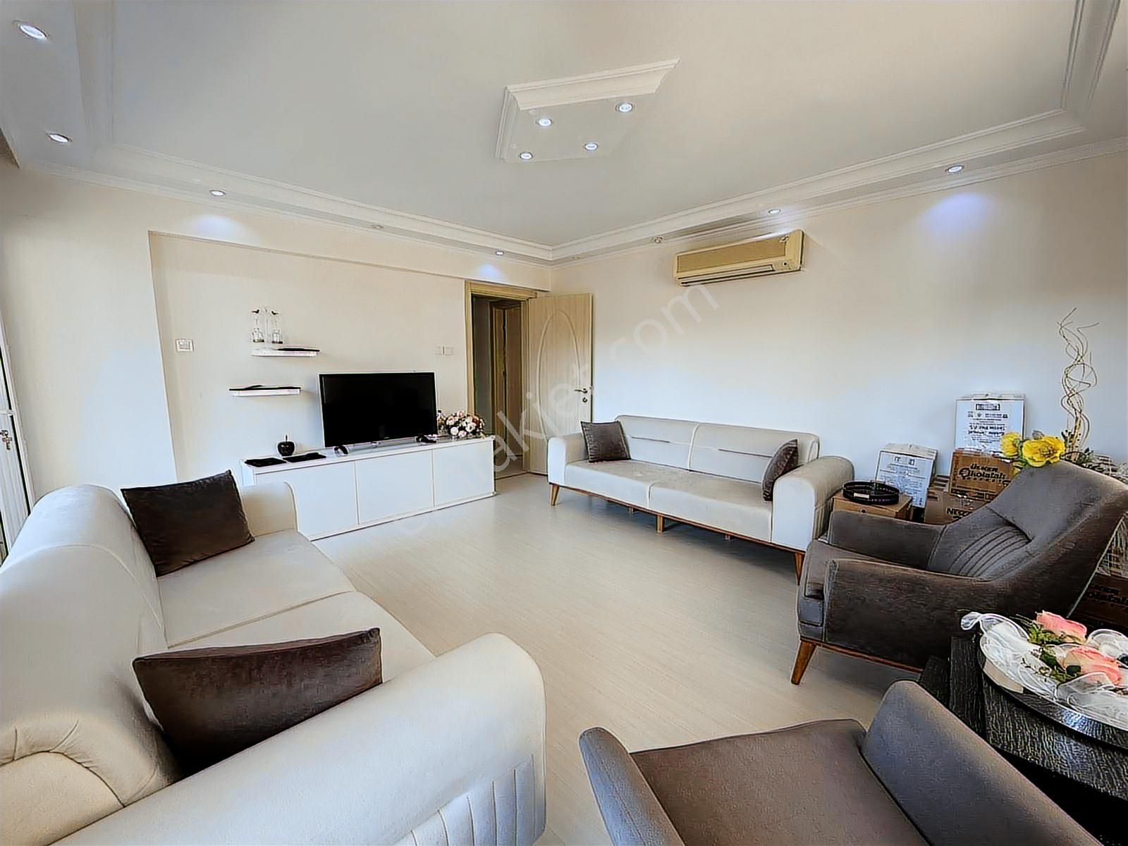 Buca Dilek Sitesi'nde Full Tadilatlı Kiralık 3+1 Daire - Görsel 13