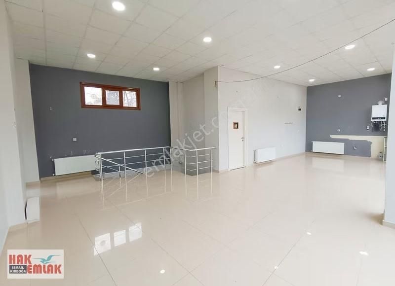 Hak Emlak'tan Kültür Mah.de Tam Merkezi Konumda Kiralık Dükkan - Görsel 2
