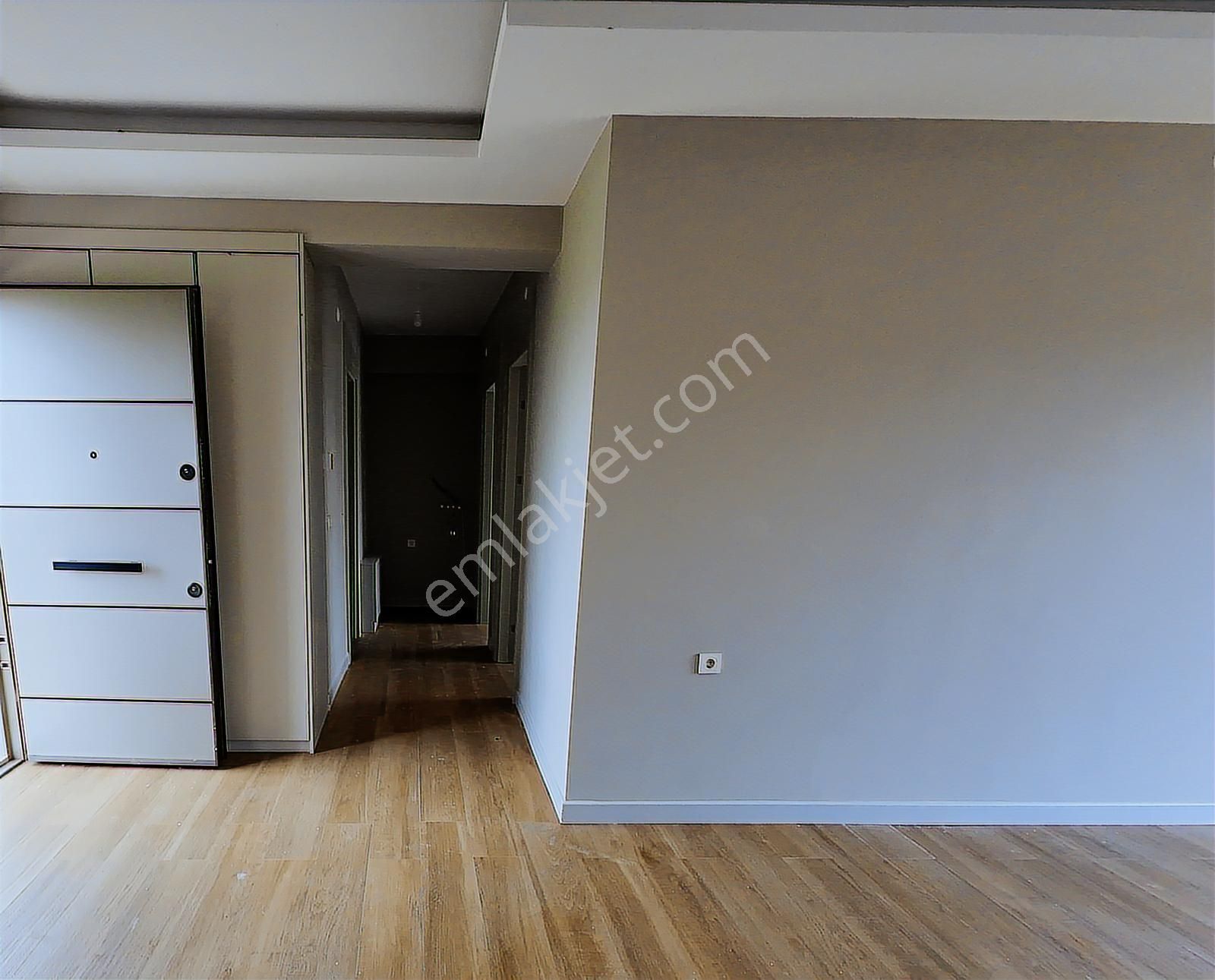 Era Angeldan Kadraj Ayazmendte Site İçi Manzaralı Lüks 2+1 - Görsel 4