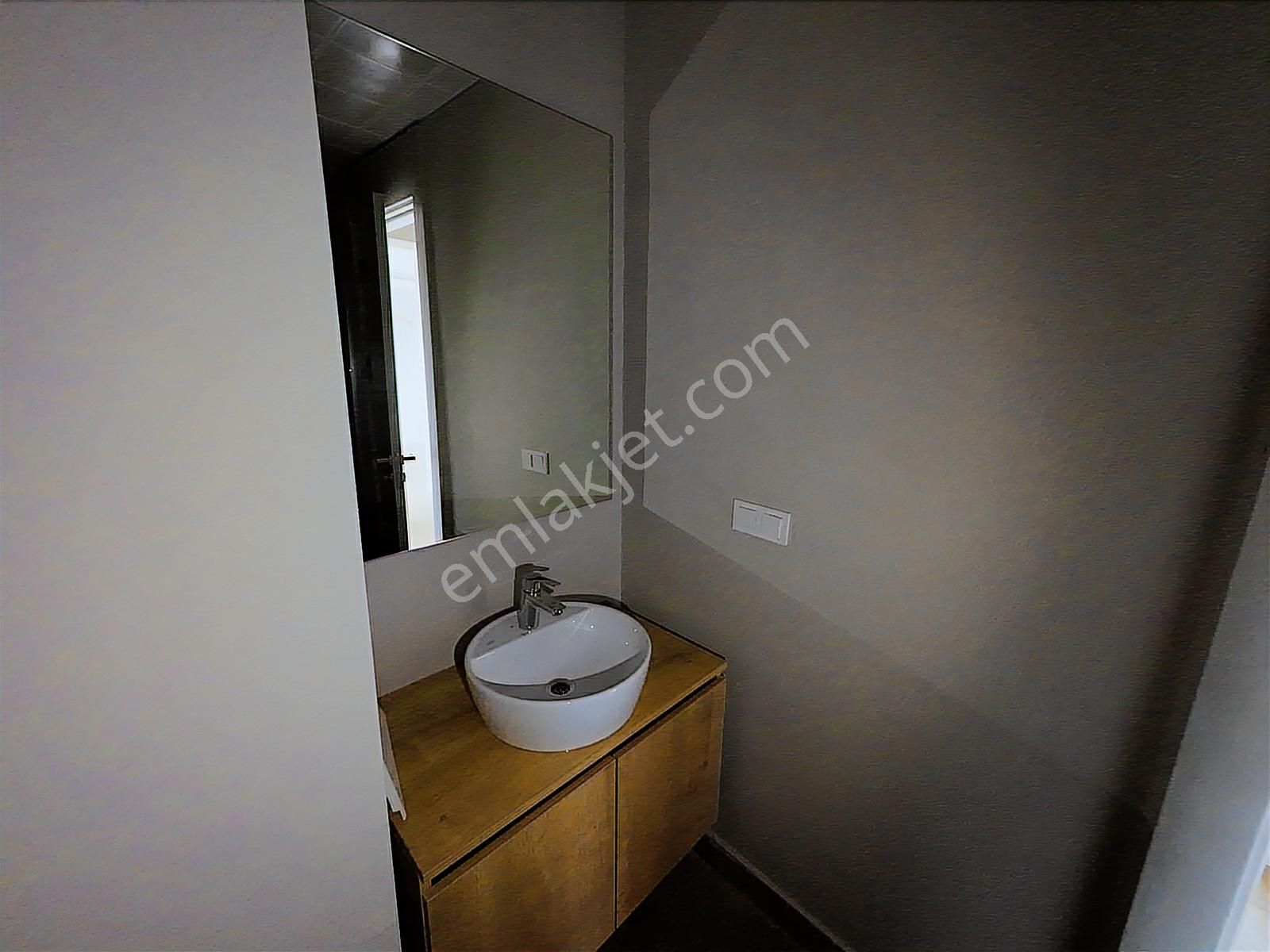 Era Angeldan Kadraj Ayazmendte Site İçi Manzaralı Lüks 2+1 - Görsel 15