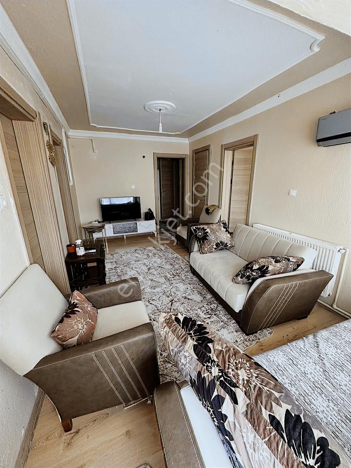 Bergama Kiralık Eşyalı Daire Zafer Mahallesinde