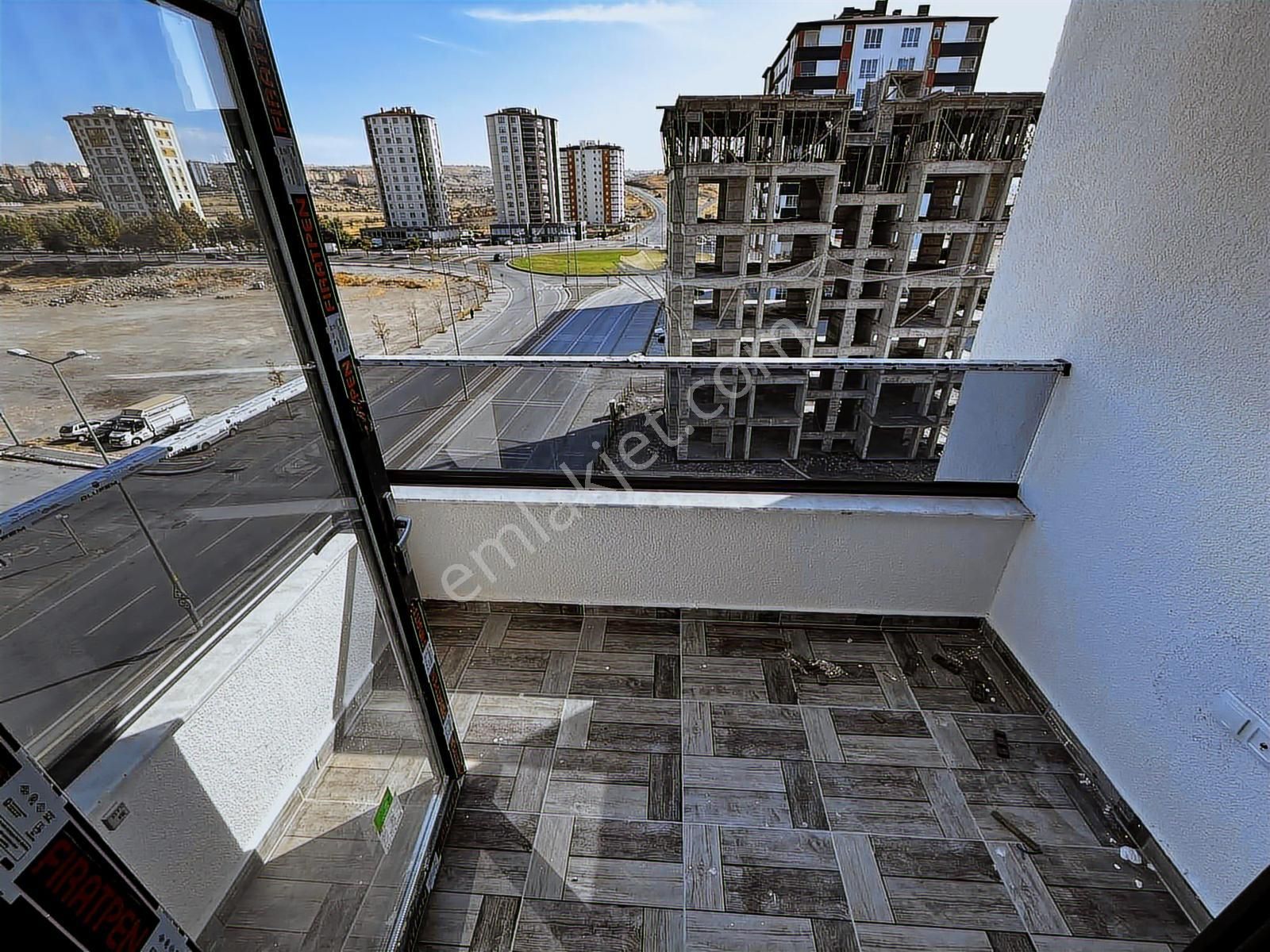 Serkent Cadde Üzeri 2+1 Sıfır Arakat Kiralık Daire - Görsel 9