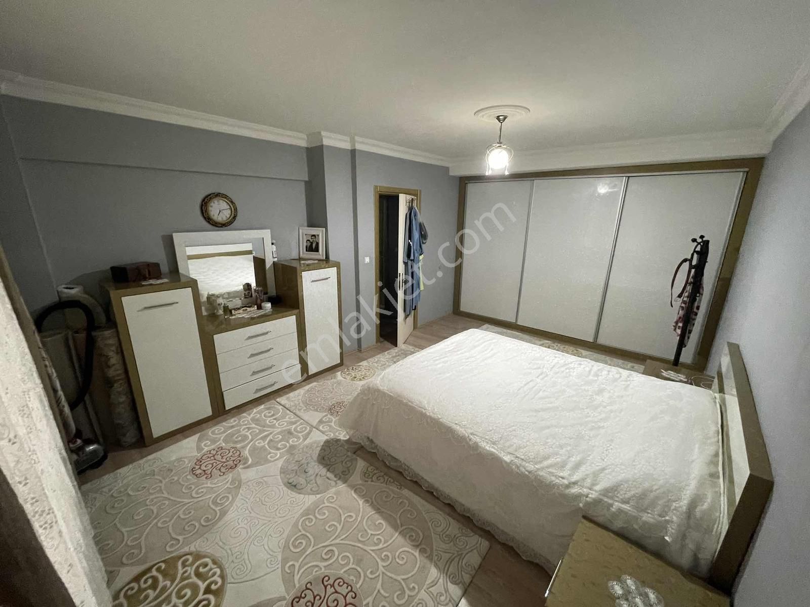 Mühür360'dan Gültepe'de 3 Katlı İçi Yenilenmiş Bahçeli -tripleks - Görsel 32