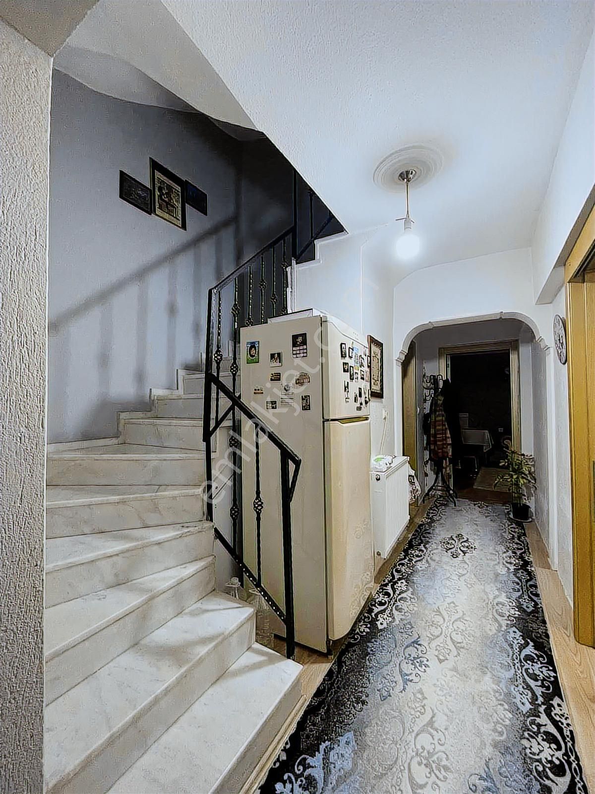 Mühür360'dan Gültepe'de 3 Katlı İçi Yenilenmiş Bahçeli -tripleks - Görsel 5