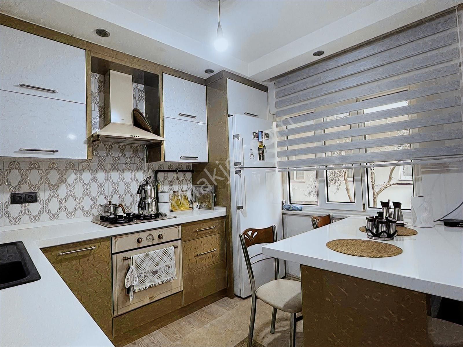 Mühür360'dan Gültepe'de 3 Katlı İçi Yenilenmiş Bahçeli -tripleks - Görsel 17