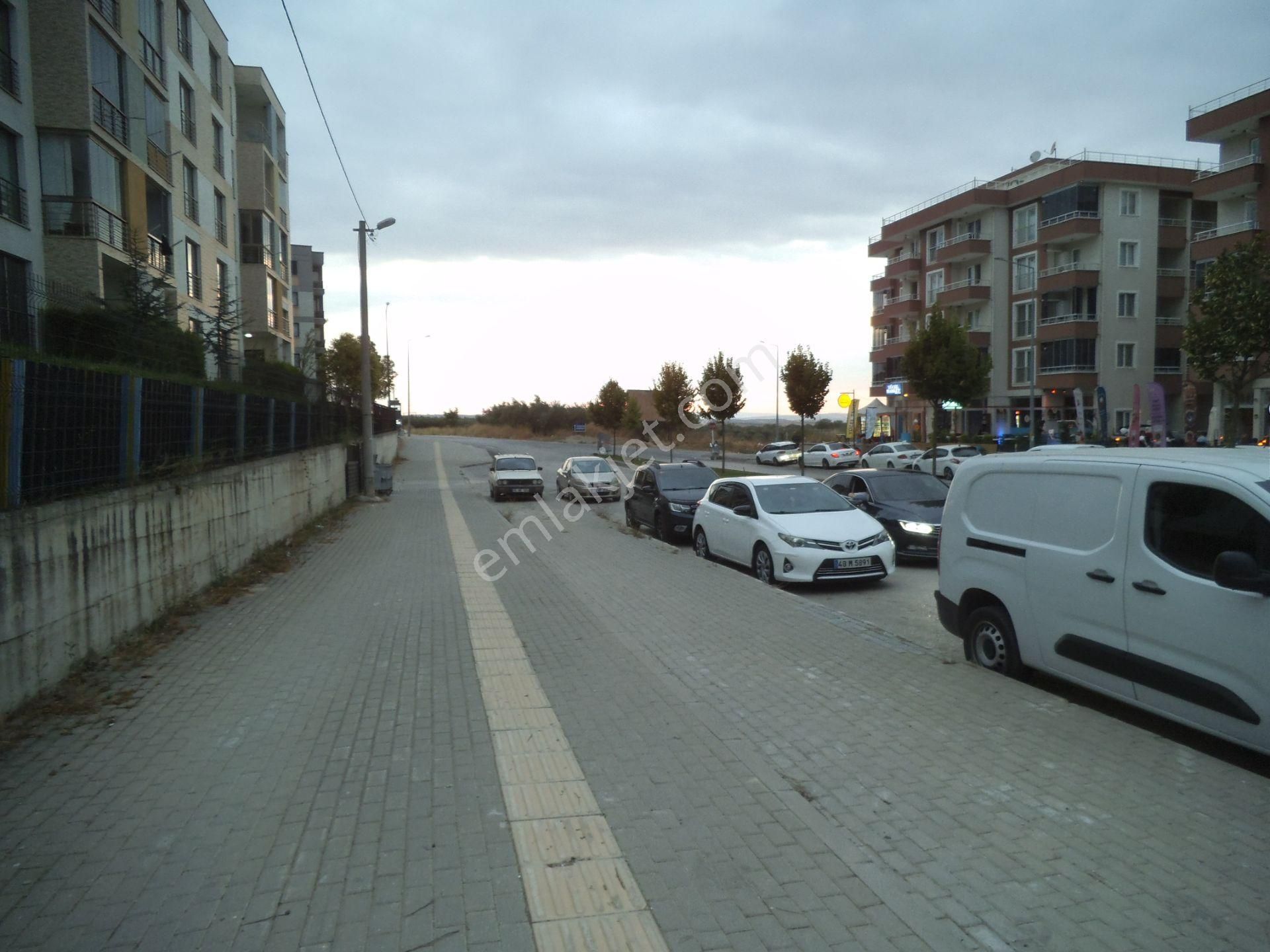 Meta Invest' Atatürk Bulvarına Cephe Site İçi, Eşyalı 2+1ara Kat - Görsel 25