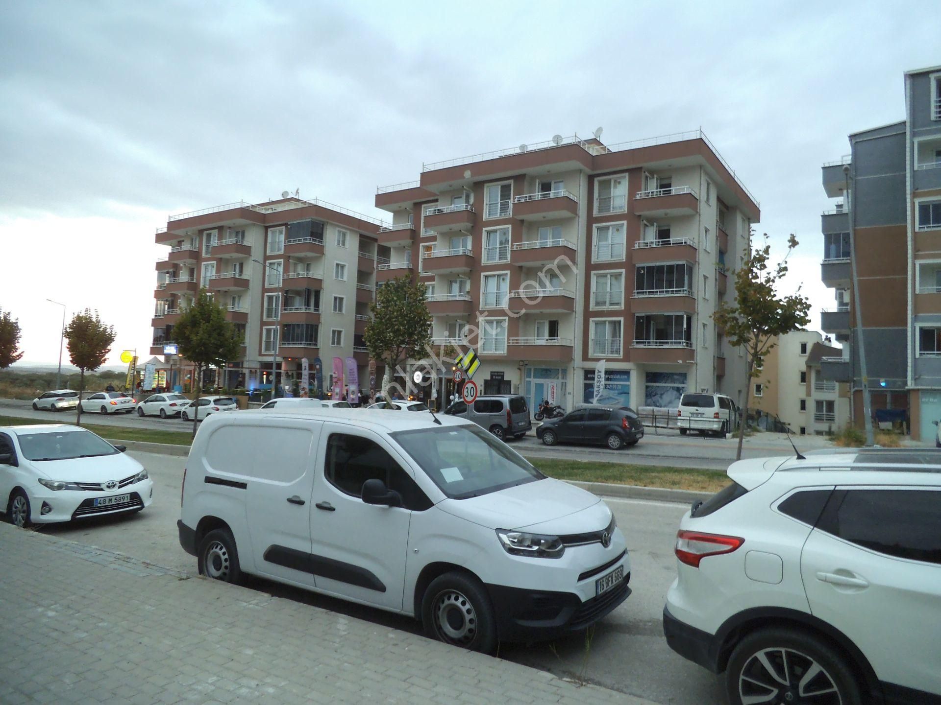 Meta Invest' Atatürk Bulvarına Cephe Site İçi, Eşyalı 2+1ara Kat - Görsel 24