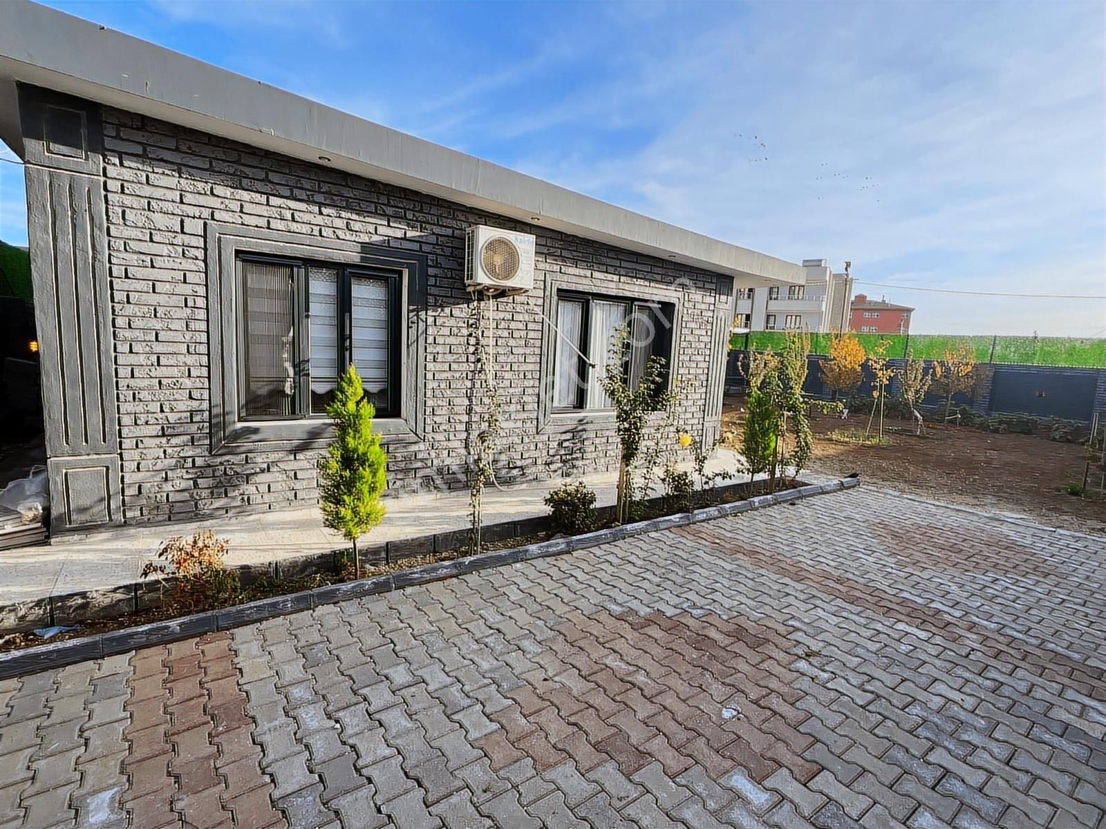 Kılınç Emlak'tan Konuklu'da Satılık Bağevi/yazlık