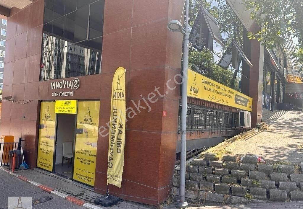 Esenyurt İnnovia2 Büyük Teraslı 1+1 Eşyasız Kiracılı Satılık Harika Daire