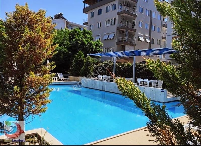 Liman Lüks 1+1 Havuzlu Eşyalı