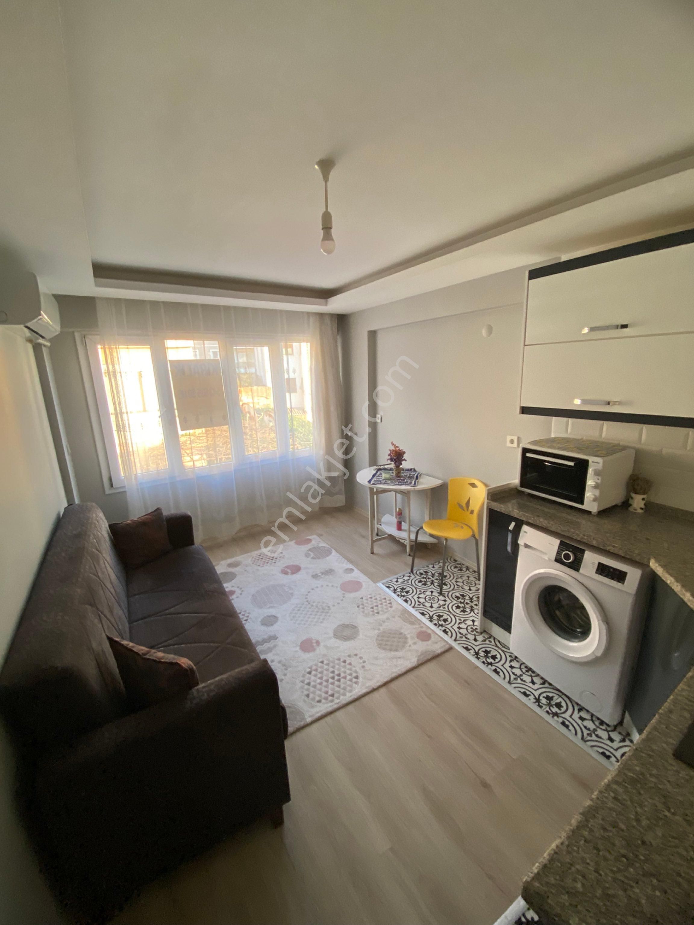 Nezih Apartmanda Eşyalı 1+1 - Görsel 12
