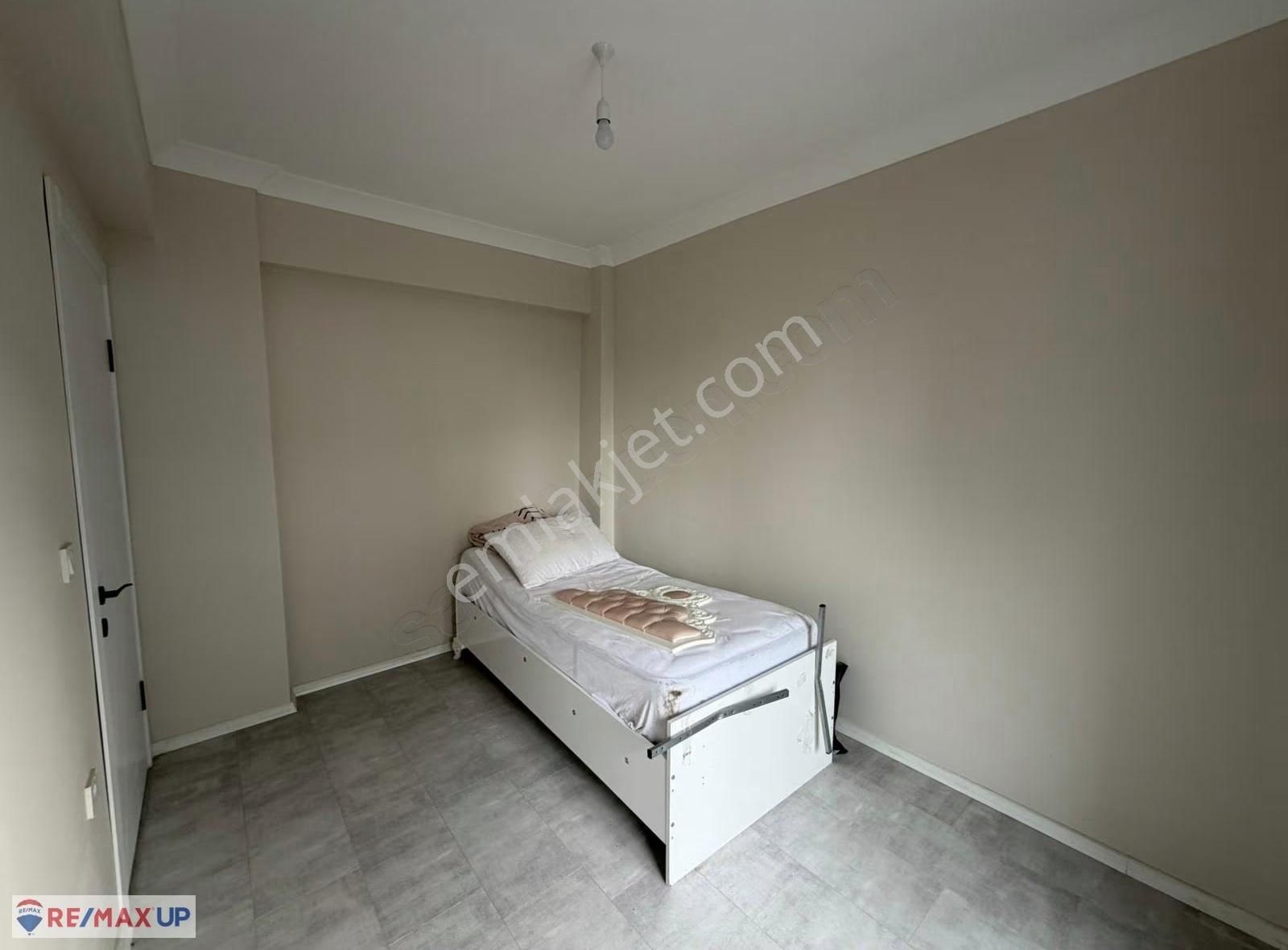 Buca Yaylacık Mh. Eşyalı Doğalgazlı Kiralık 1+1 Daire - Görsel 15