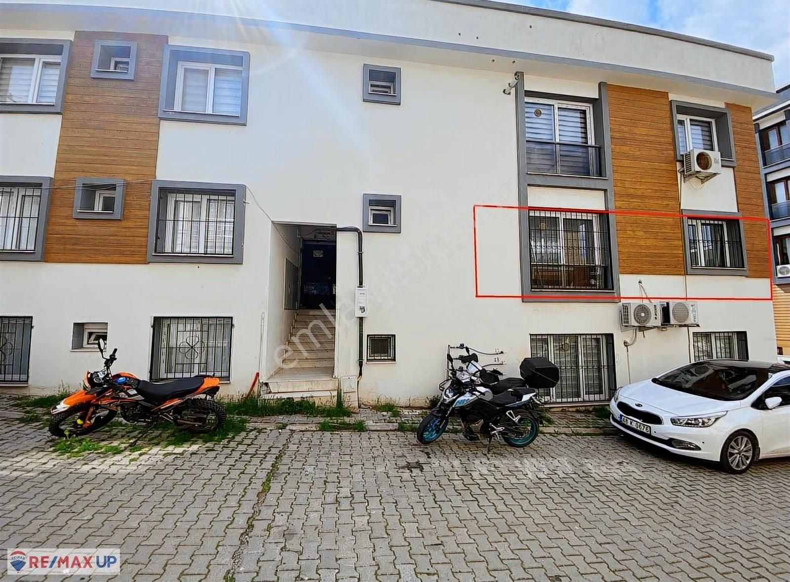 Buca Kuruçeşme Mh. Doğalgazlı Eşyalı Satılık 1+1 Daire