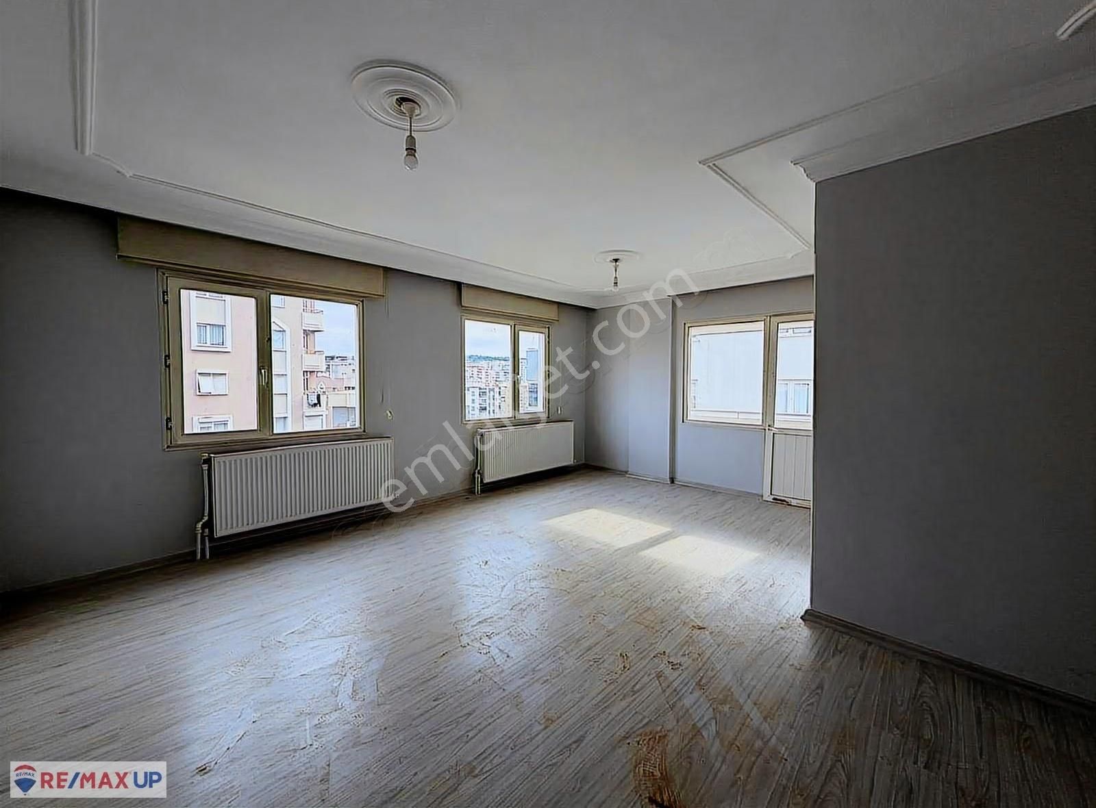 Buca Yıldız Mh. Site İçi Asansörlü Kiralık 3+1 Daire - Görsel 21