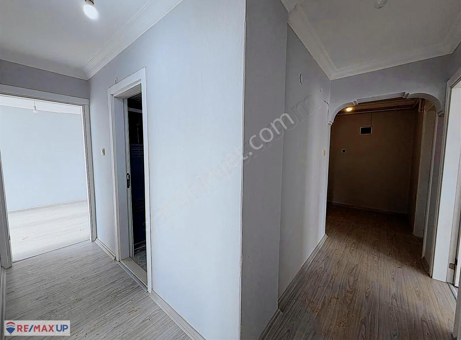 Buca Yıldız Mh. Site İçi Asansörlü Kiralık 3+1 Daire - Görsel 5