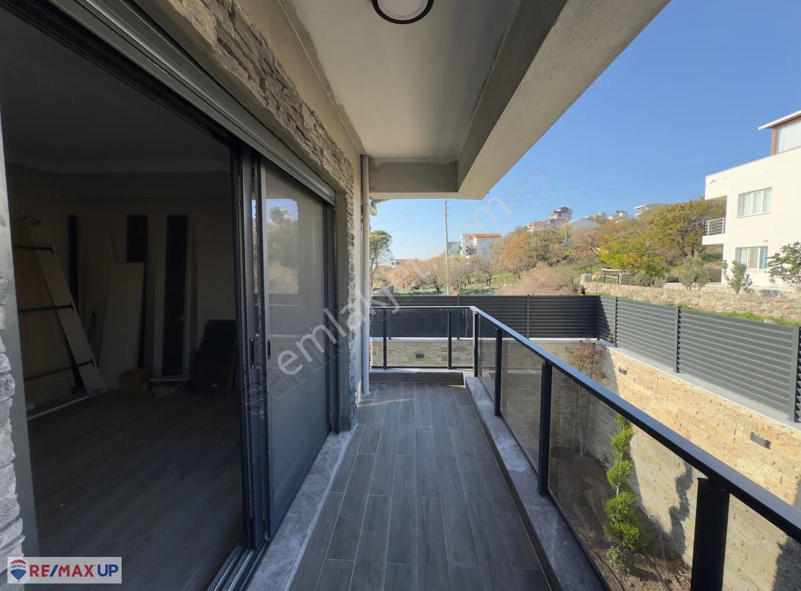 İzmir'in İncisi Çandarlı'da Deniz Manzaralı Lüks Müstakil Villa - Görsel 29