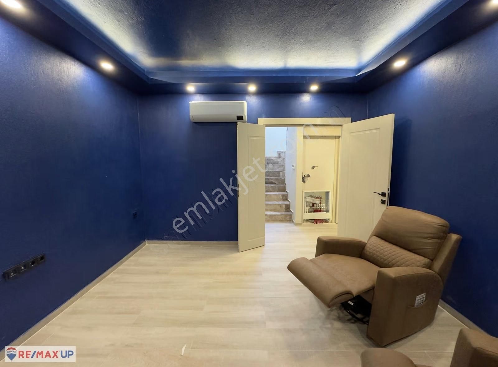 İzmir'in İncisi Çandarlı'da Deniz Manzaralı Lüks Müstakil Villa - Görsel 22