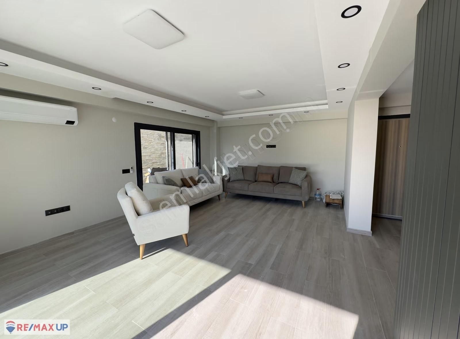 İzmir'in İncisi Çandarlı'da Deniz Manzaralı Lüks Müstakil Villa - Görsel 15