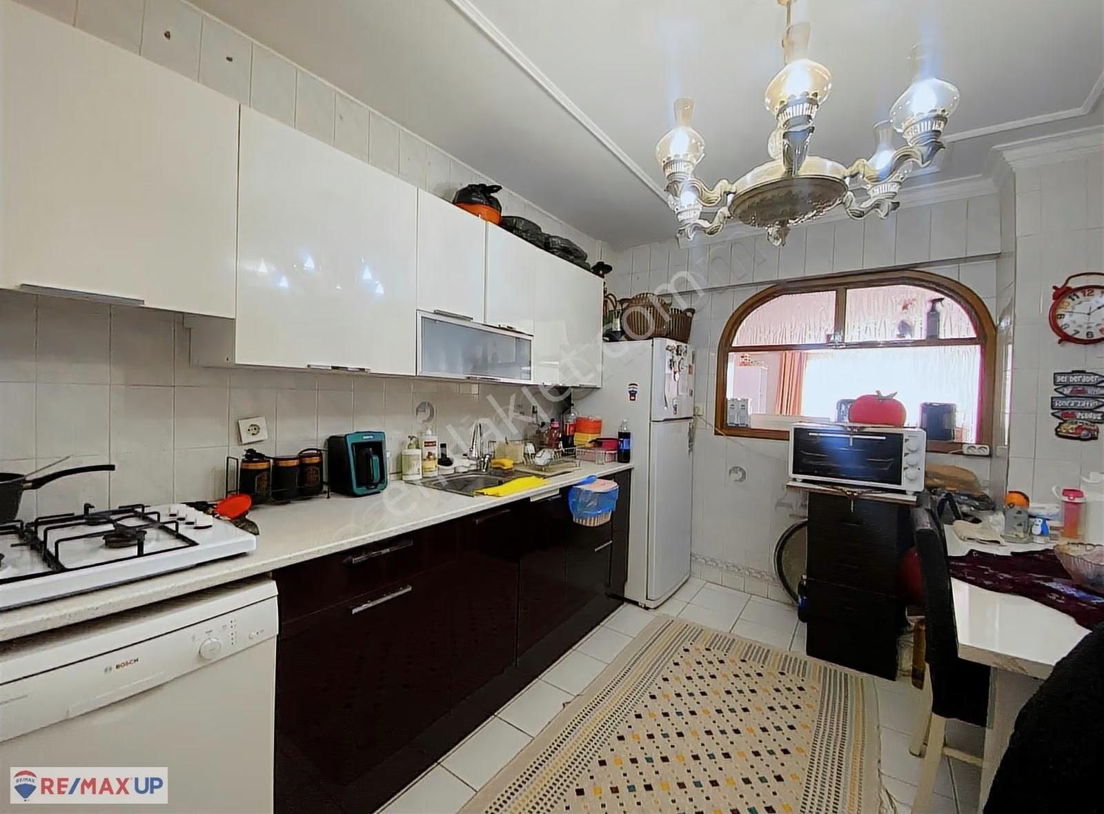 Polat Cad. Üzerinde Arakat 3+1 Bakımlı Satılık Daire - Görsel 10