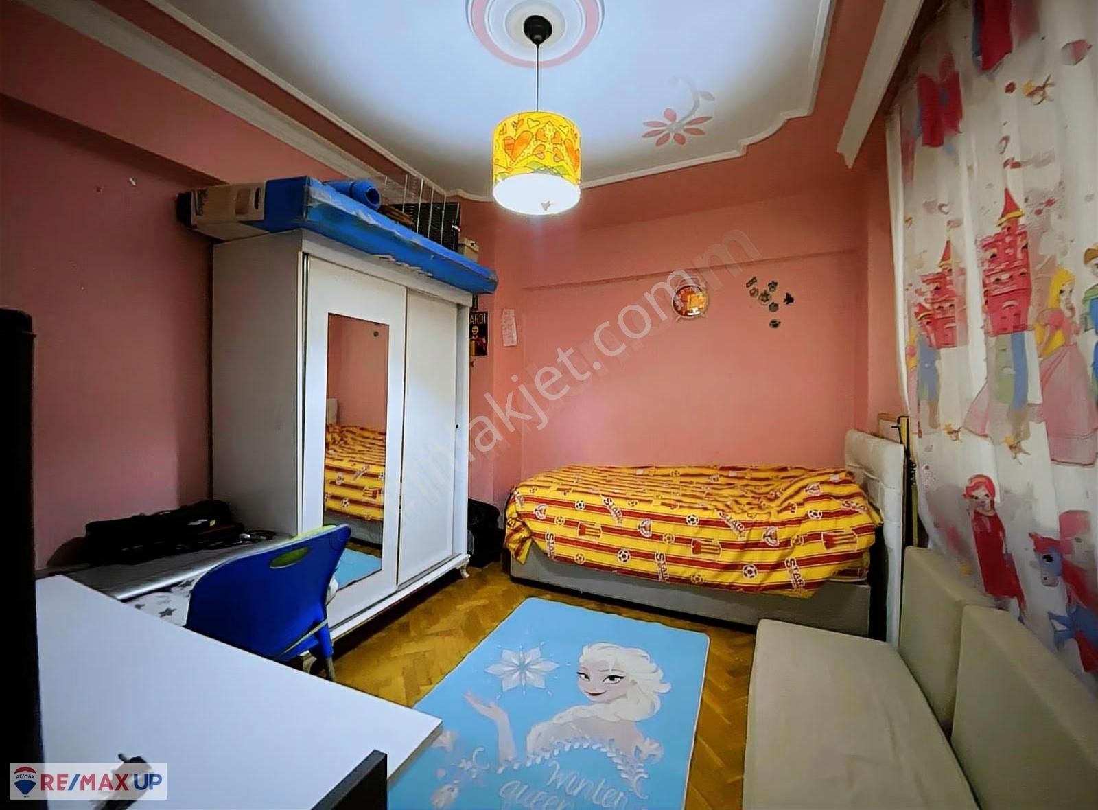 Polat Cad. Üzerinde Arakat 3+1 Bakımlı Satılık Daire - Görsel 9