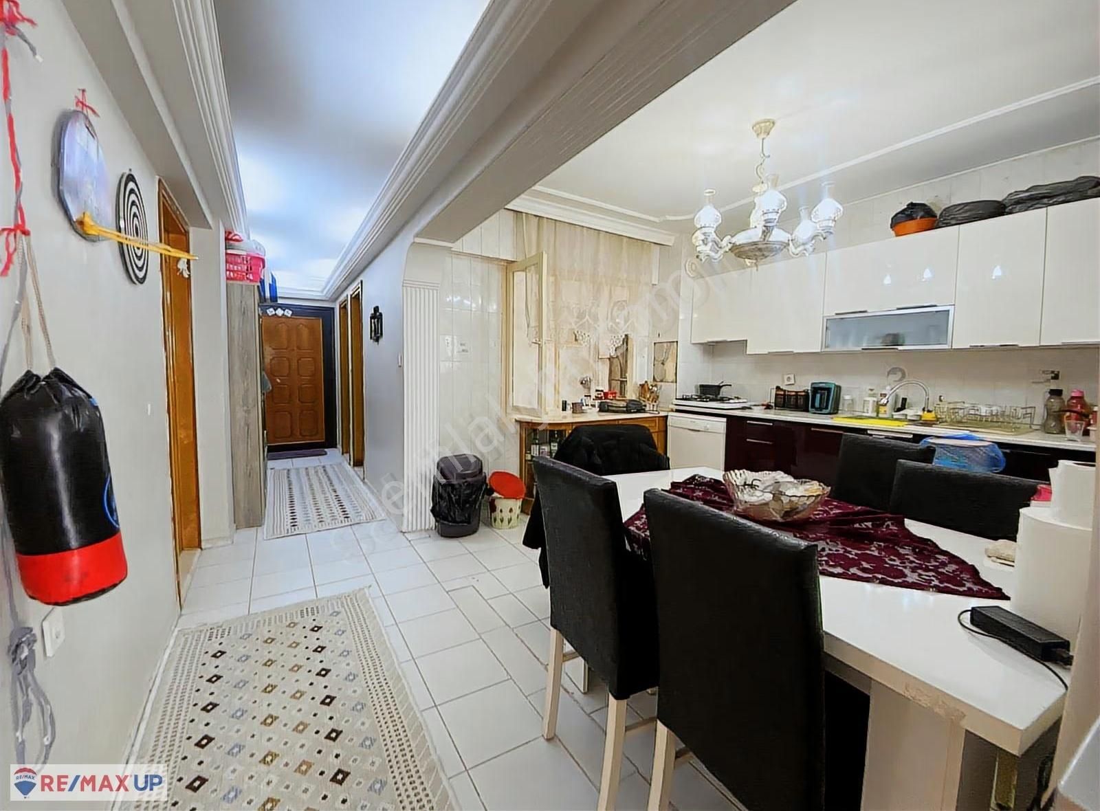 Polat Cad. Üzerinde Arakat 3+1 Bakımlı Satılık Daire - Görsel 16