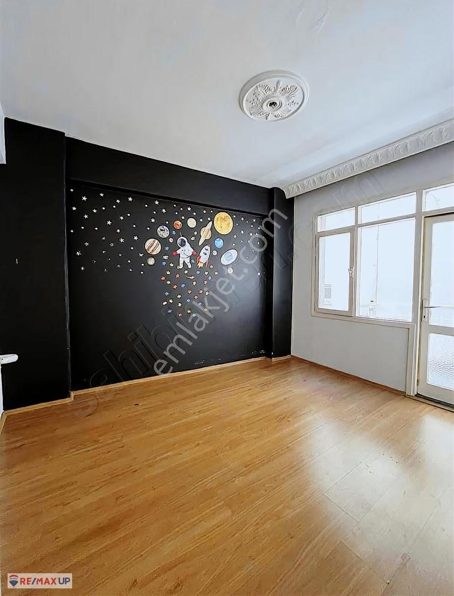 Ata Caddesi Üzerinde Kiralık 3+1 - Görsel 17