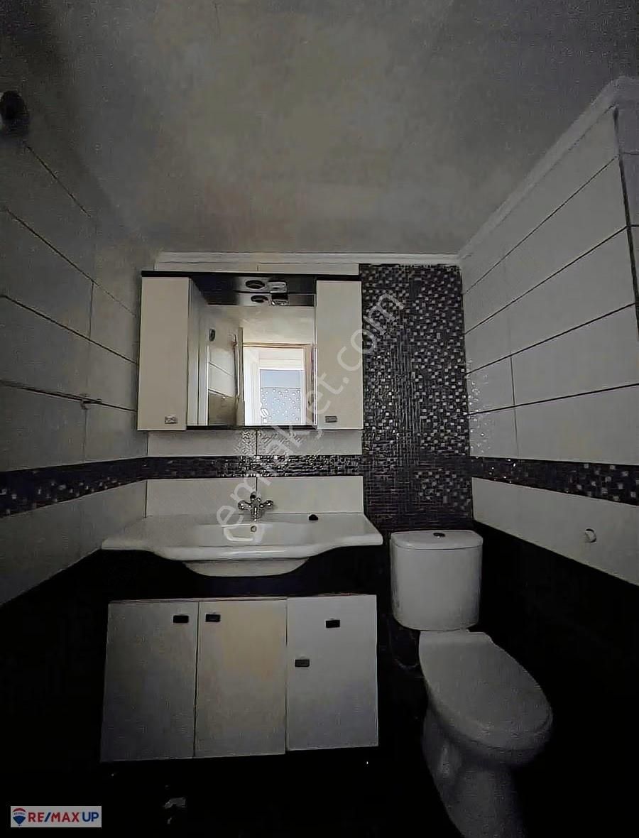 Ata Caddesi Üzerinde Kiralık 3+1 - Görsel 9