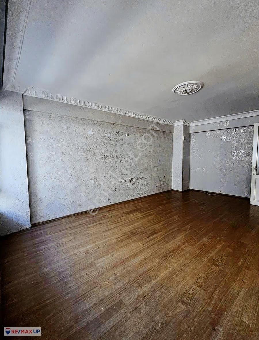 Ata Caddesi Üzerinde Kiralık 3+1 - Görsel 8