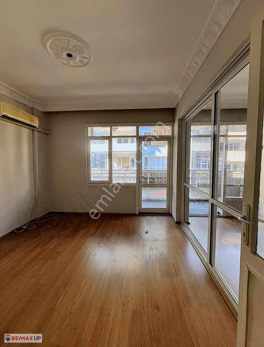 Ata Caddesi Üzerinde Kiralık 3+1 - Görsel 15