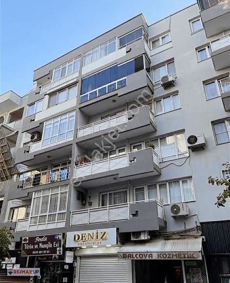 Ata Caddesi Üzerinde Kiralık 3+1