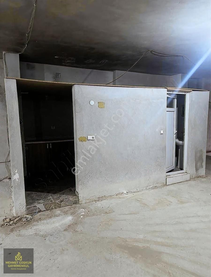 Mobilyacılar Sitesin'de 2 Katlı 1000m2 Kapalı Alana Sahip Dükkan - Görsel 18