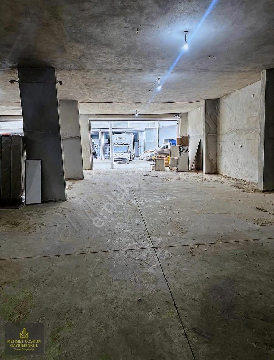 Mobilyacılar Sitesin'de 2 Katlı 1000m2 Kapalı Alana Sahip Dükkan - Görsel 20