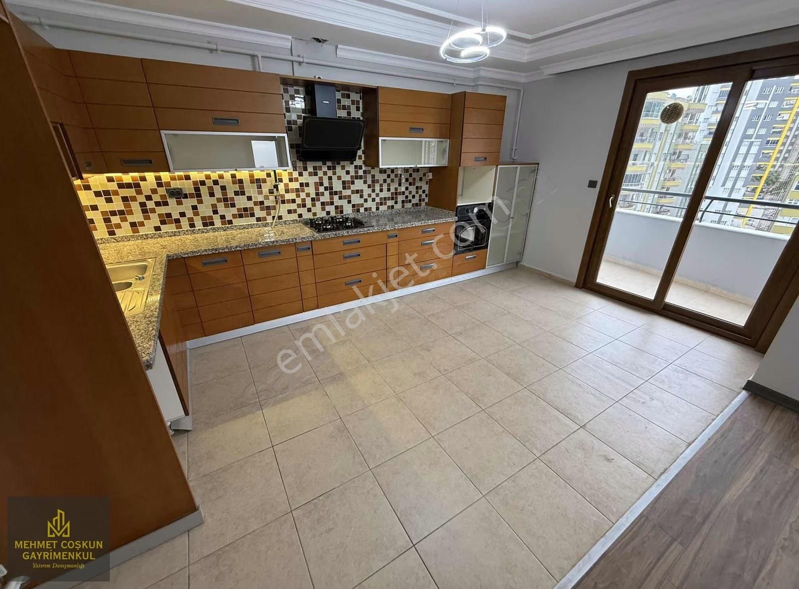 Kurttepe Bulvar Üstü Köşk Plazada Xl Satılık 4+1 Daire - Görsel 12