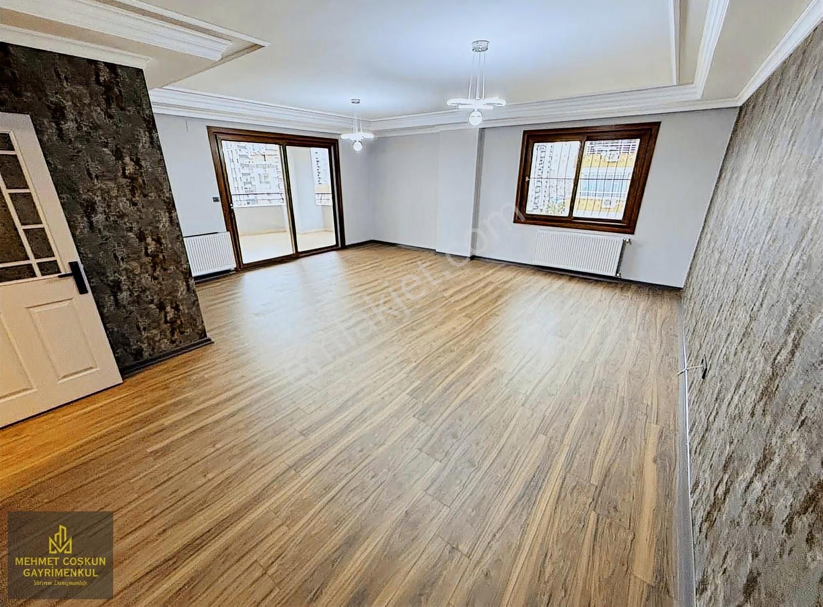 Kurttepe Bulvar Üstü Köşk Plazada Xl Satılık 4+1 Daire - Görsel 11