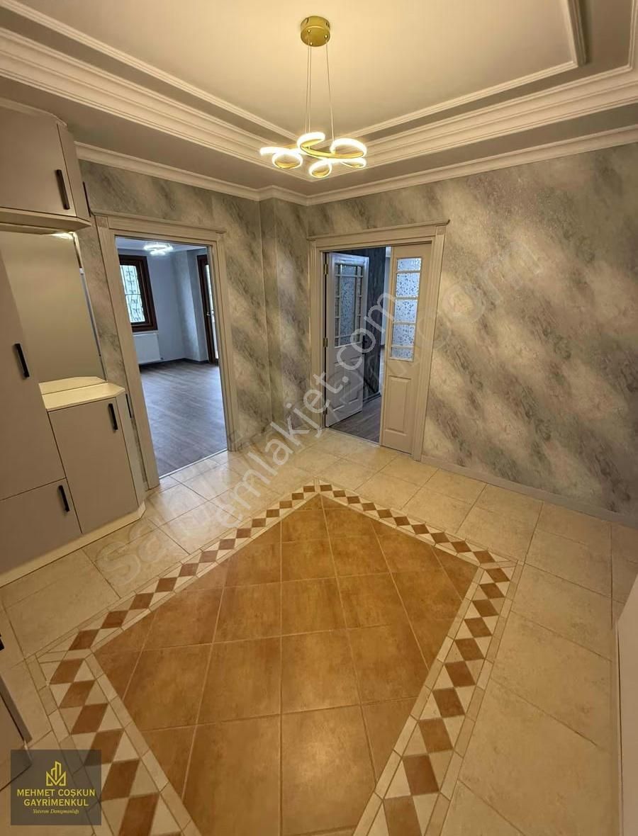 Kurttepe Bulvar Üstü Köşk Plazada Xl Satılık 4+1 Daire