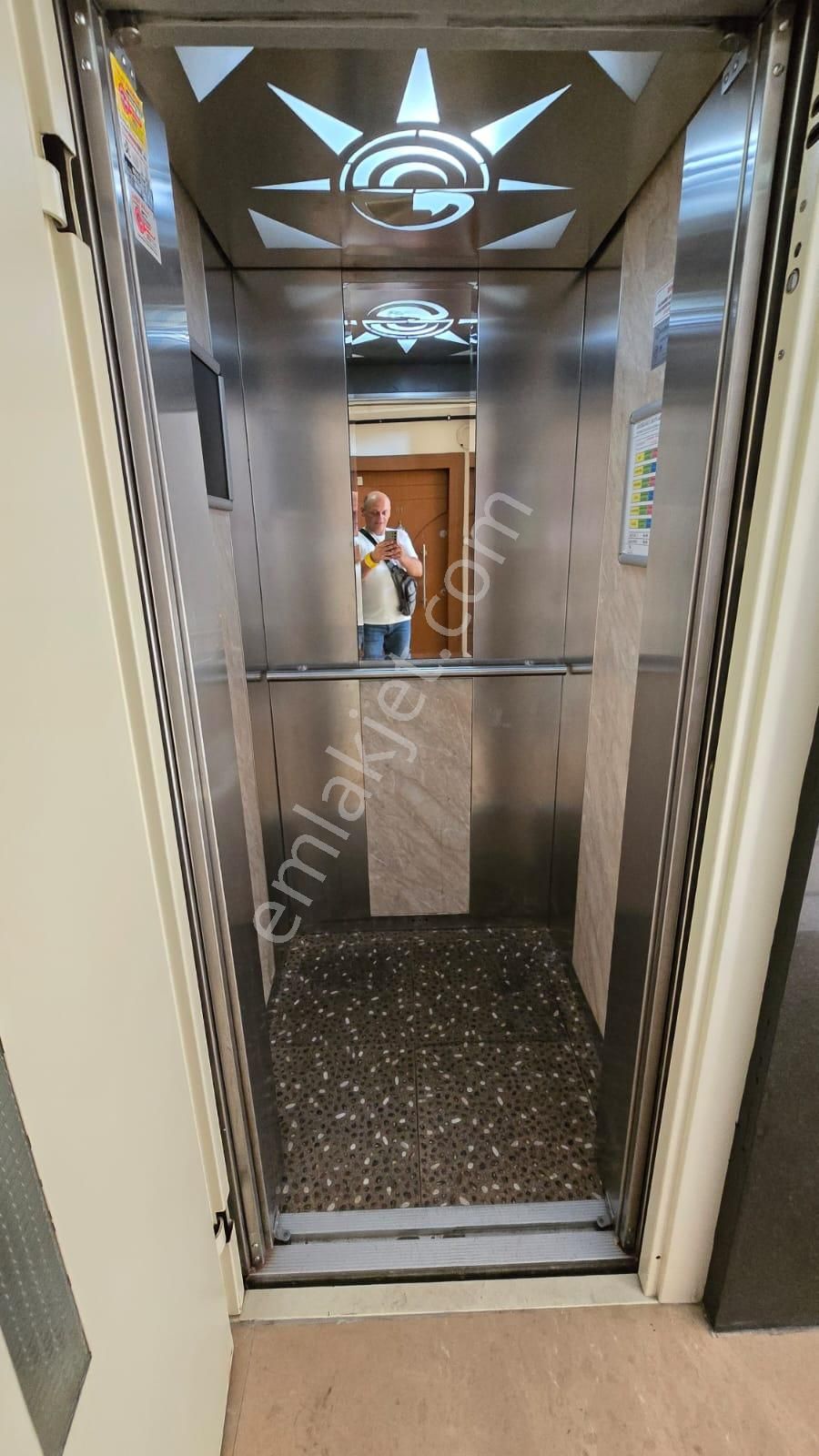 Esenyurt Merkezi Konum Hasbahçe Konakları 2+1 Kiralık 75m²arakat - Görsel 21