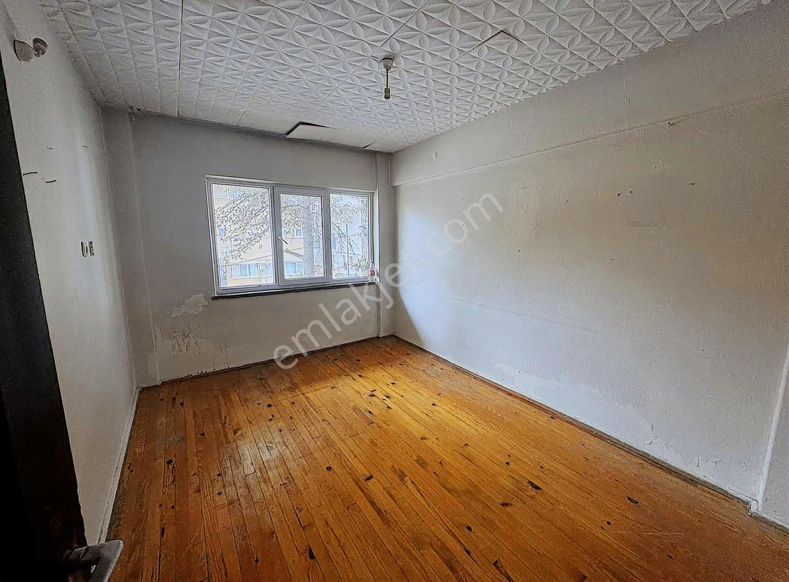 Şirin Evlerde İki Katlı Satılık Ev - Görsel 3