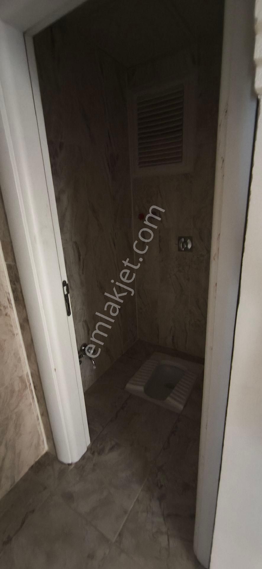 Kılıç Group Tan Satılık Gölcük Mah 4+1 Ara Kat Midyat Ana Yolu Üzerinde - Görsel 13