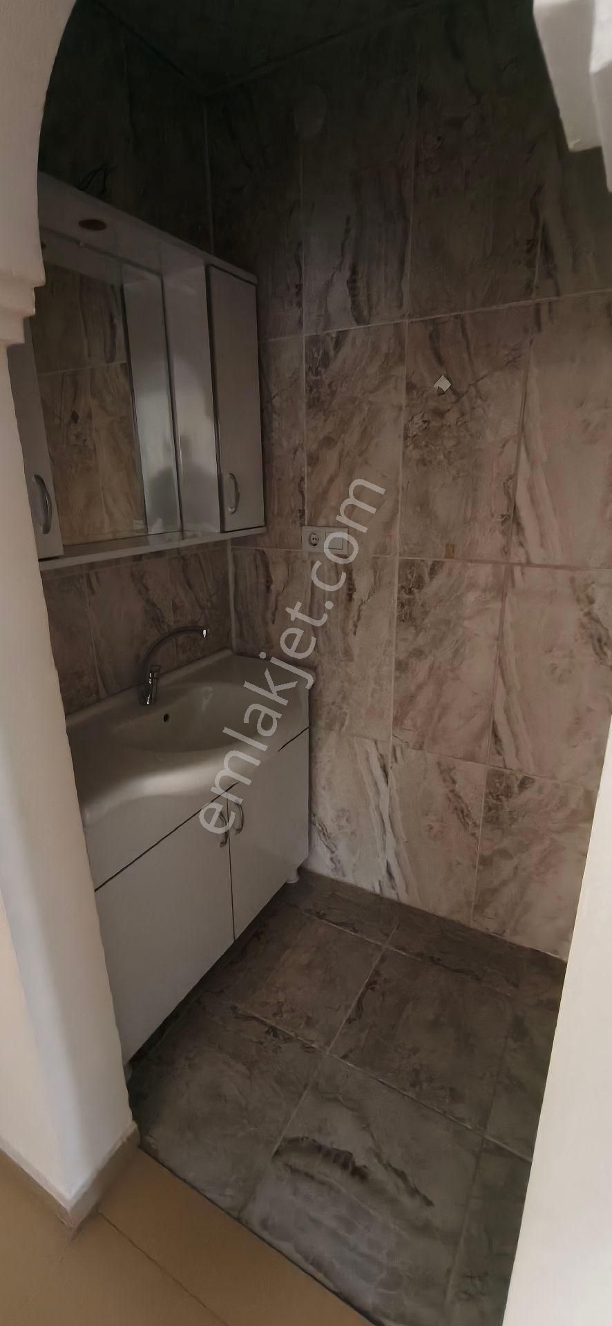 Kılıç Group Tan Satılık Gölcük Mah 4+1 Ara Kat Midyat Ana Yolu Üzerinde - Görsel 12