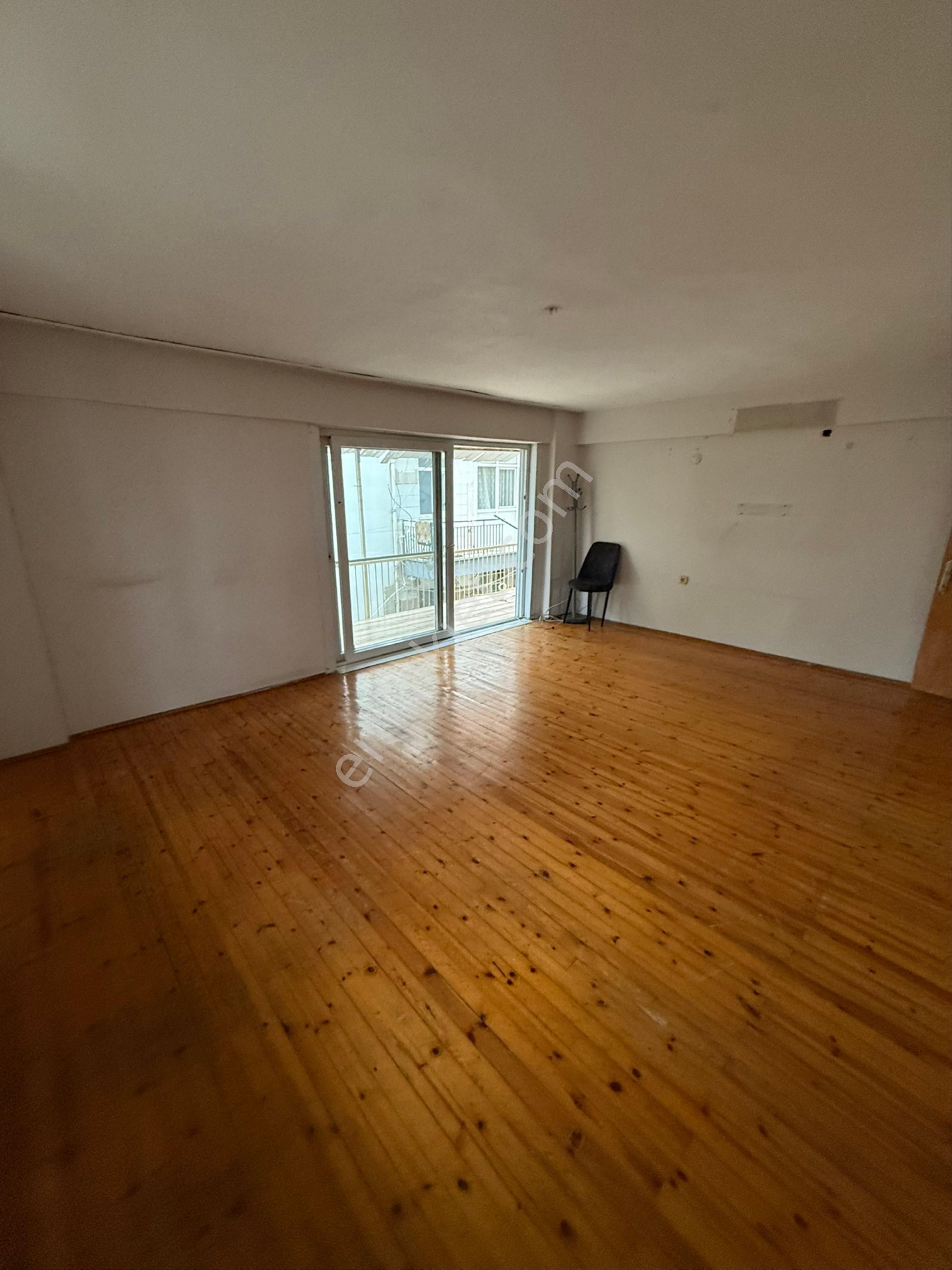 Aşağı Pazarcı Mahallesi 2+1 Geniş Kiralık Daire - Görsel 16