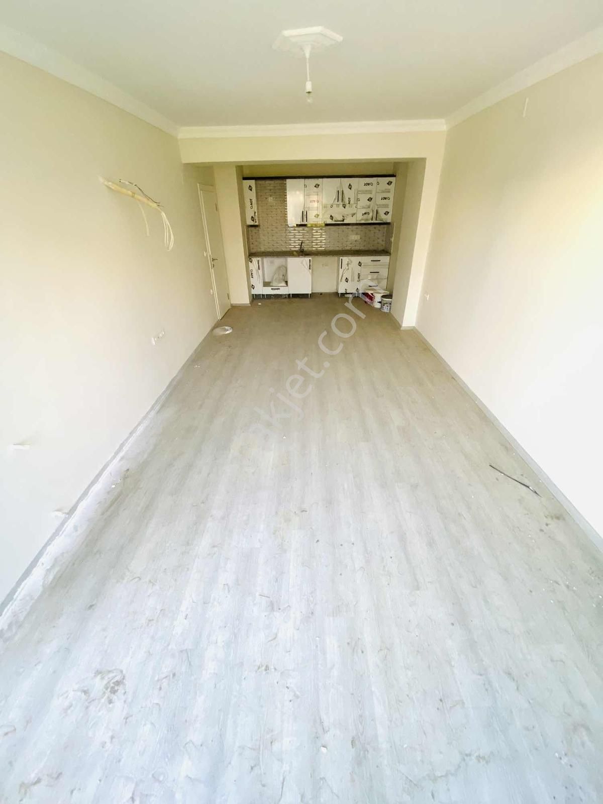 Dalaman Merkezde Satılık Full Kredili Geniş 47 M2 Net Ara Kat - Görsel 17