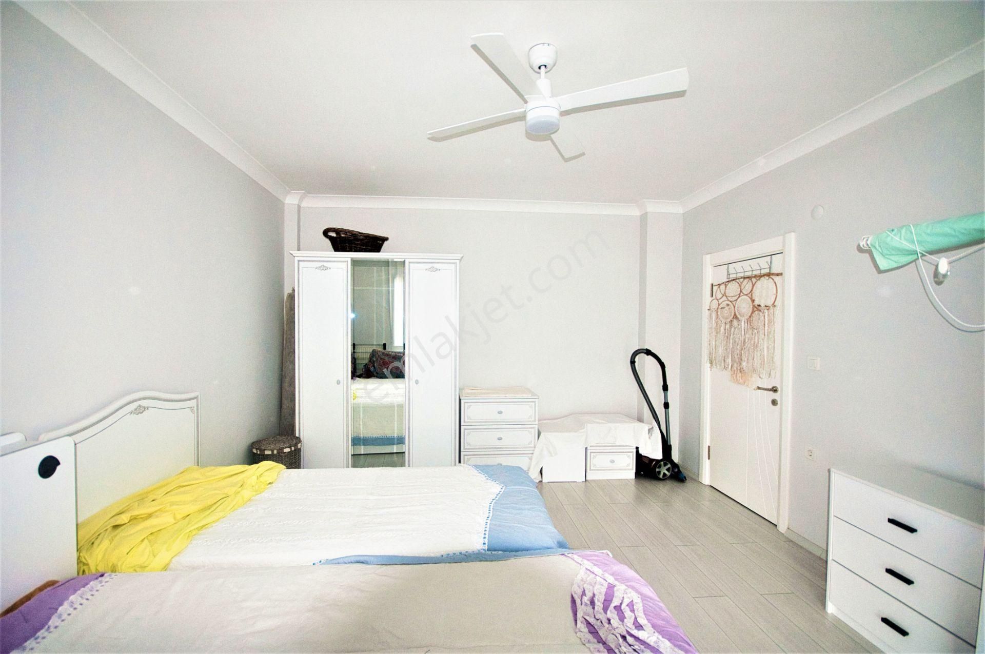 Aktiften Akçay'da Daire Fiyatına Yüzme Havuzlu Otoparklı 3+1 Dublex - Görsel 20