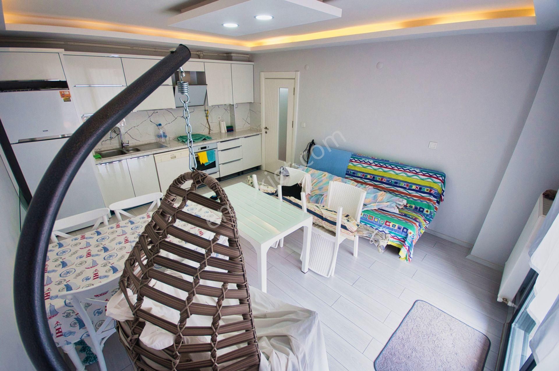 Aktiften Akçay'da Daire Fiyatına Yüzme Havuzlu Otoparklı 3+1 Dublex - Görsel 8