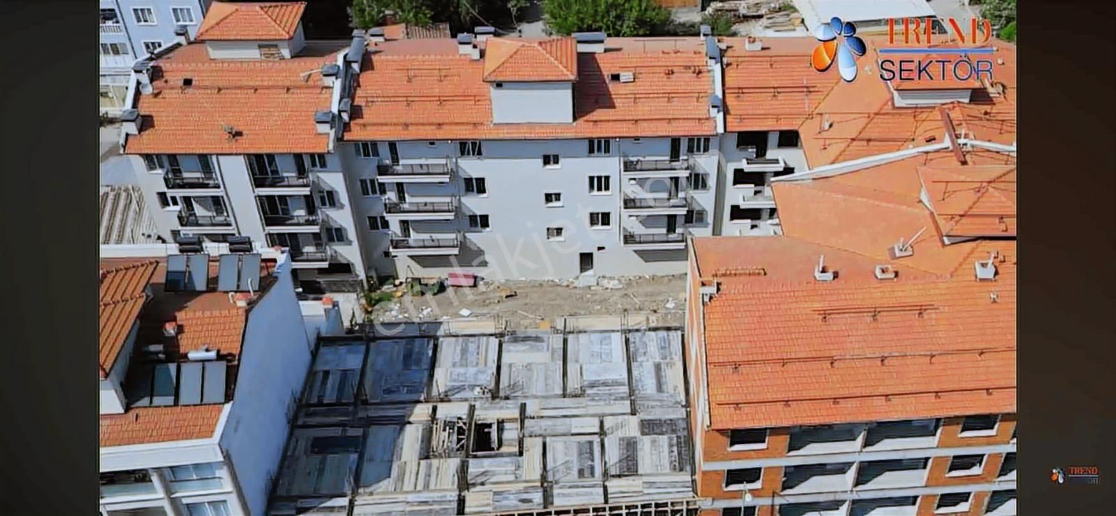 Dalaman Merkez De Satılık Site İçi Havuzlu Eşyalı 1+1 - Görsel 18