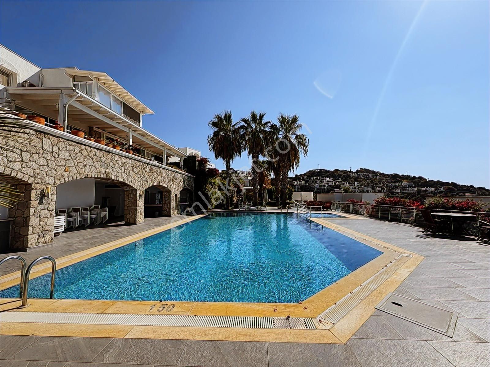 Gümüşlük'te Deniz Manzaralı Ve Bakımlı Villa - Görsel 11