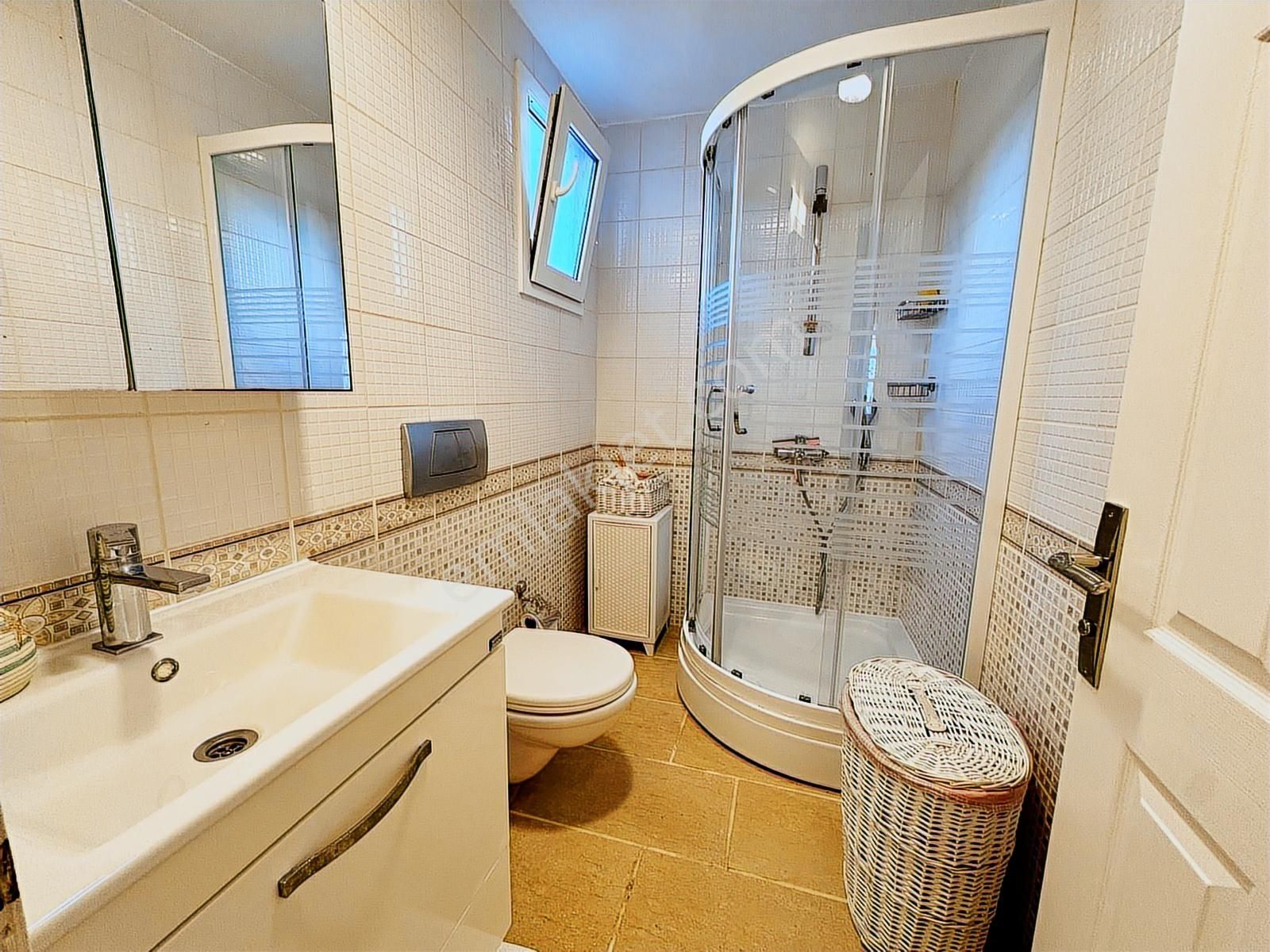 Gümüşlük'te Deniz Manzaralı Ve Bakımlı Villa - Görsel 5