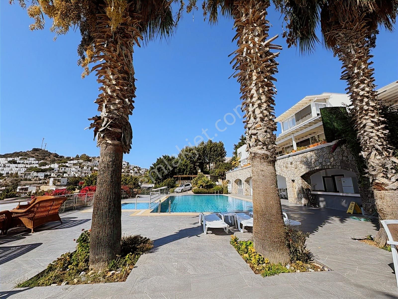 Gümüşlük'te Deniz Manzaralı Ve Bakımlı Villa - Görsel 24