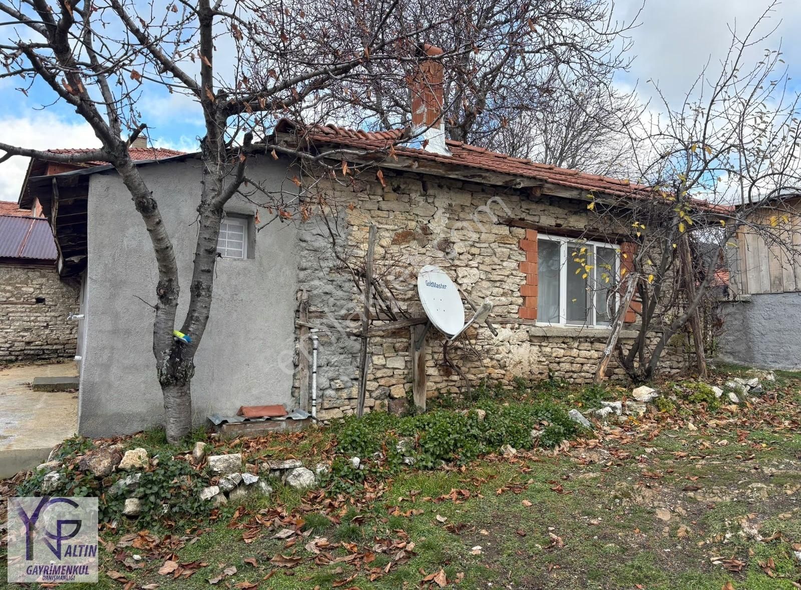 Yng Altın Kütahya Domaniçte Köyiçi İmarlı Satılık Köy Evi - Görsel 8