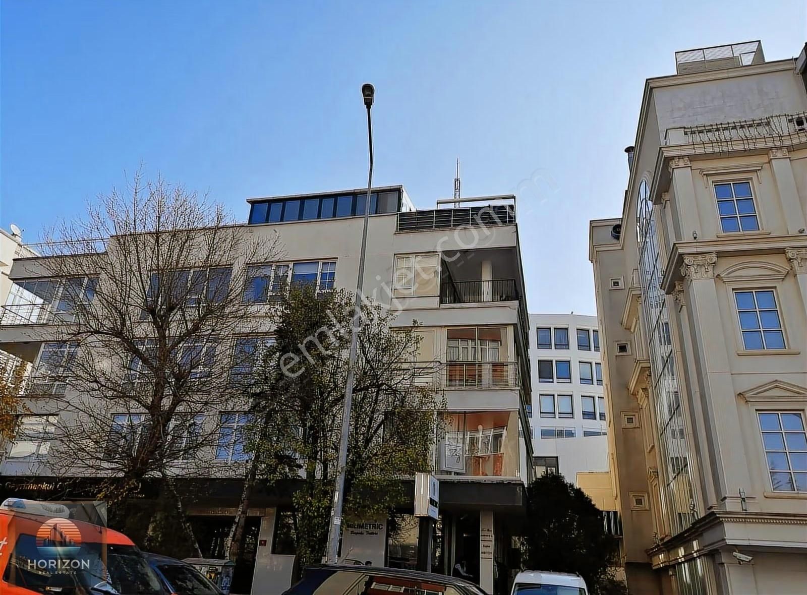 Tahran Caddesi Beymen Yanı Satılık 6+2 Çatı Katı Park Manzaralı - Görsel 2
