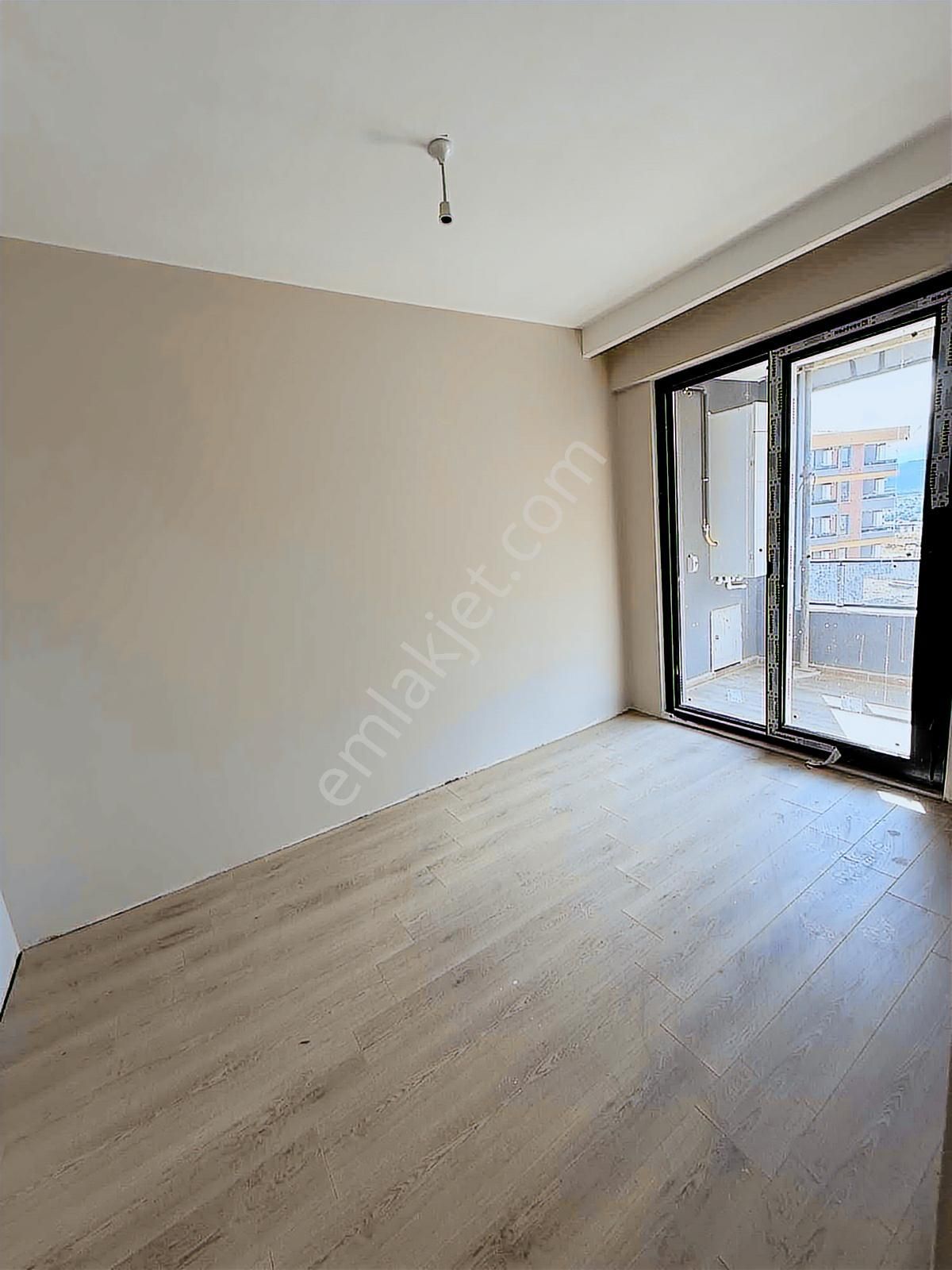 Ulucan'dan İnegöl Mobilyum Avm Civarı Lüks Havuzlu Site İçi 1+1 - Görsel 30